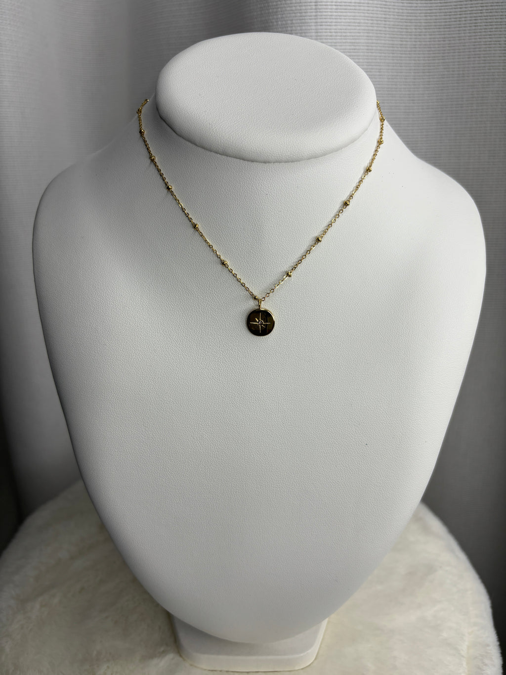 Collier Étoile Doré