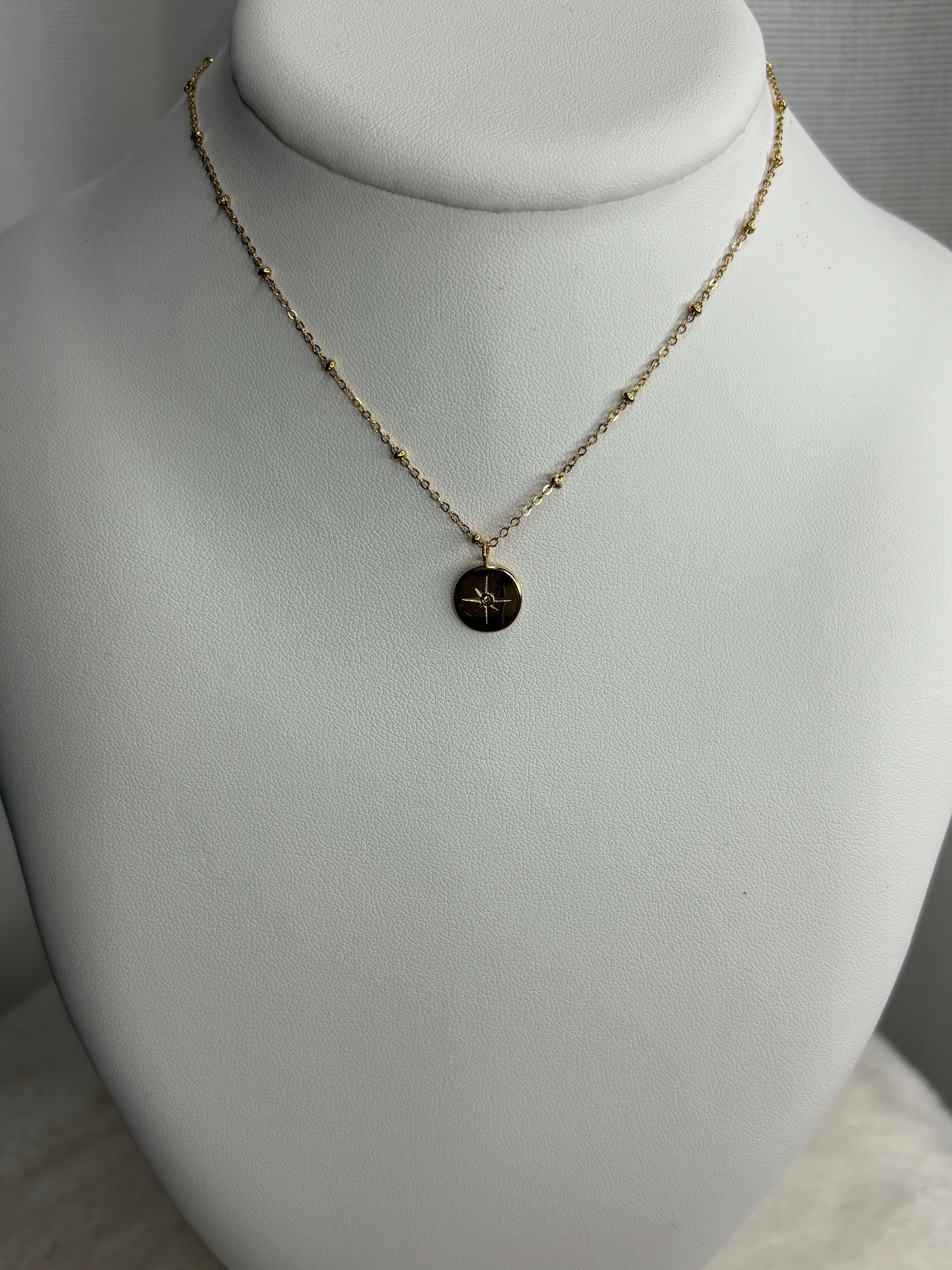 Collier Étoile Doré