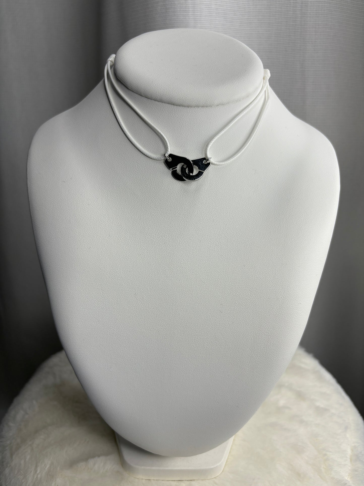 Collier Menottes Blanc Argenté