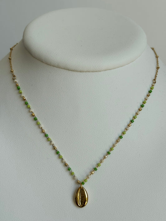 Collier coquillage vert Pauline