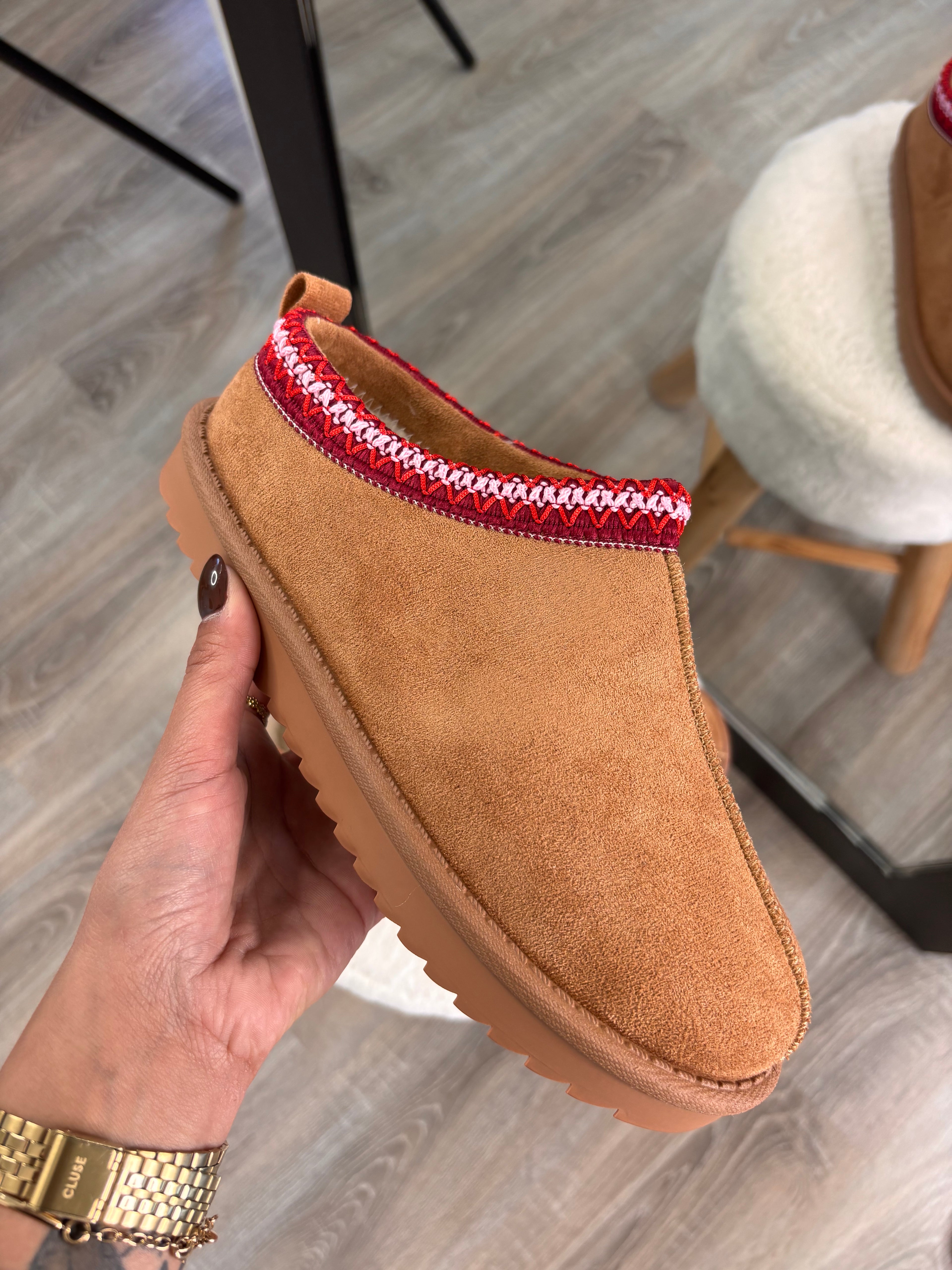Chaussures Ugly basse