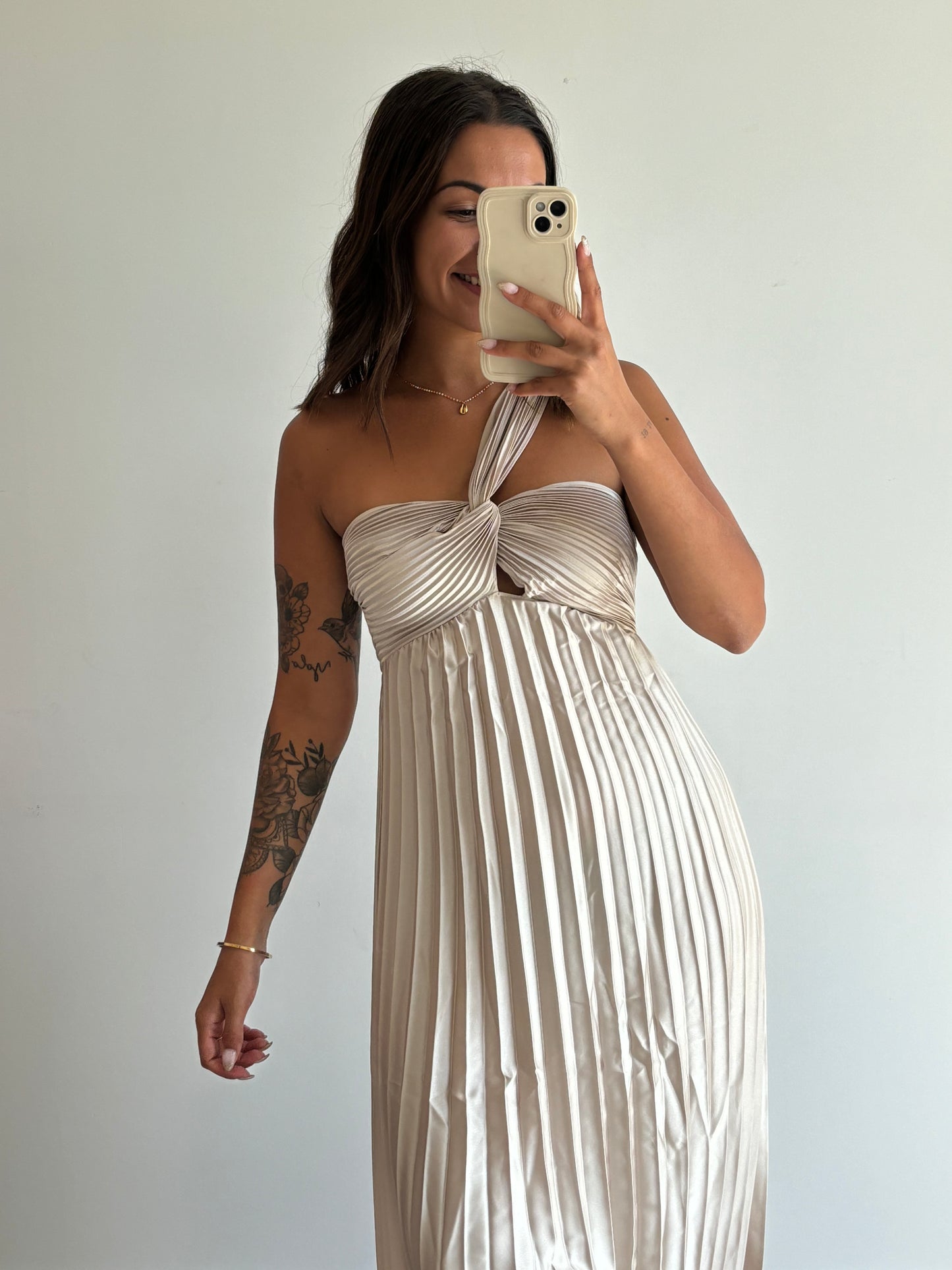 Robe plissée beige Lalou