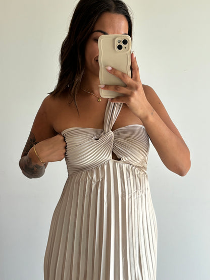 Robe plissée beige Lalou