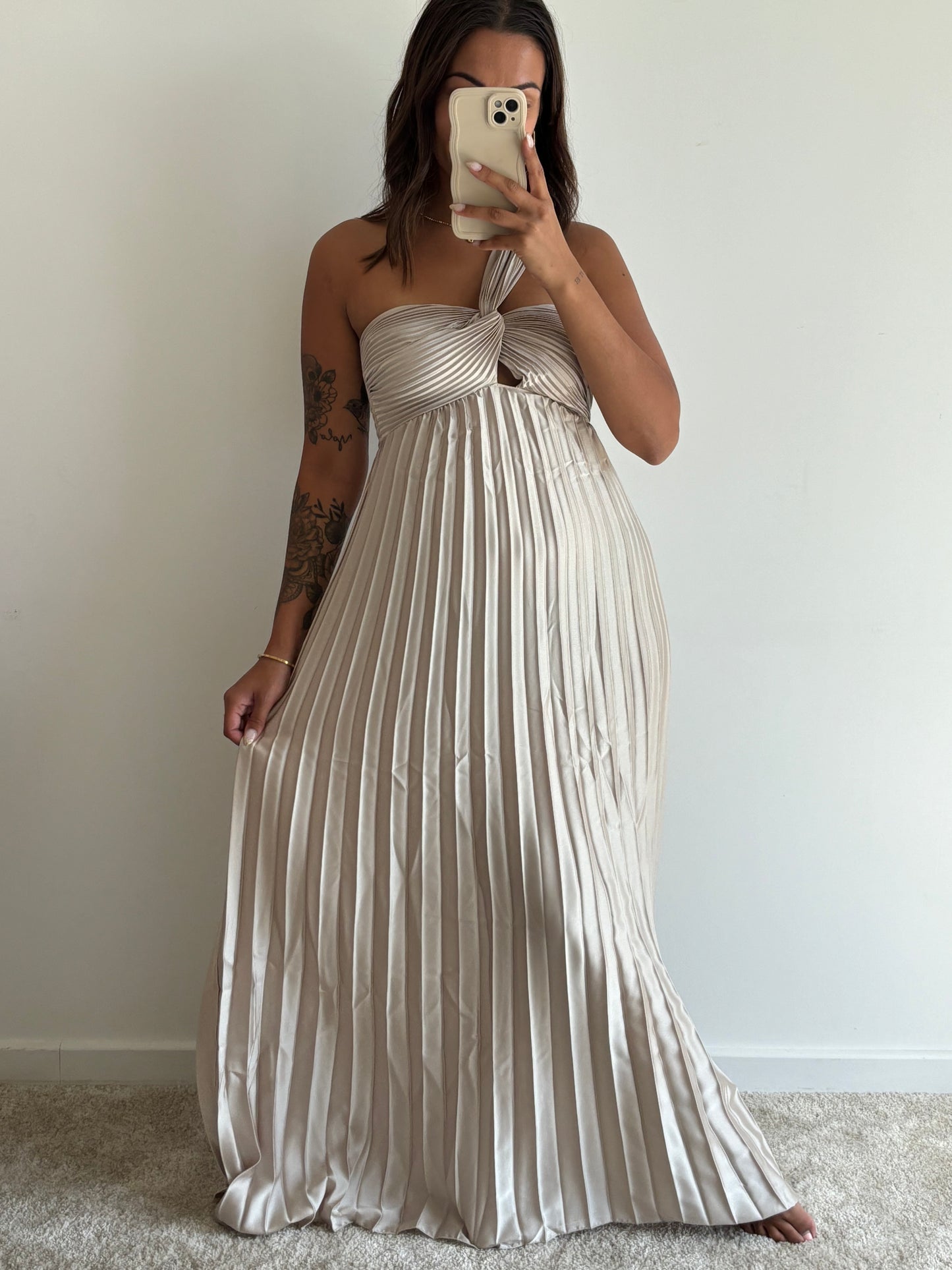 Robe plissée beige Lalou