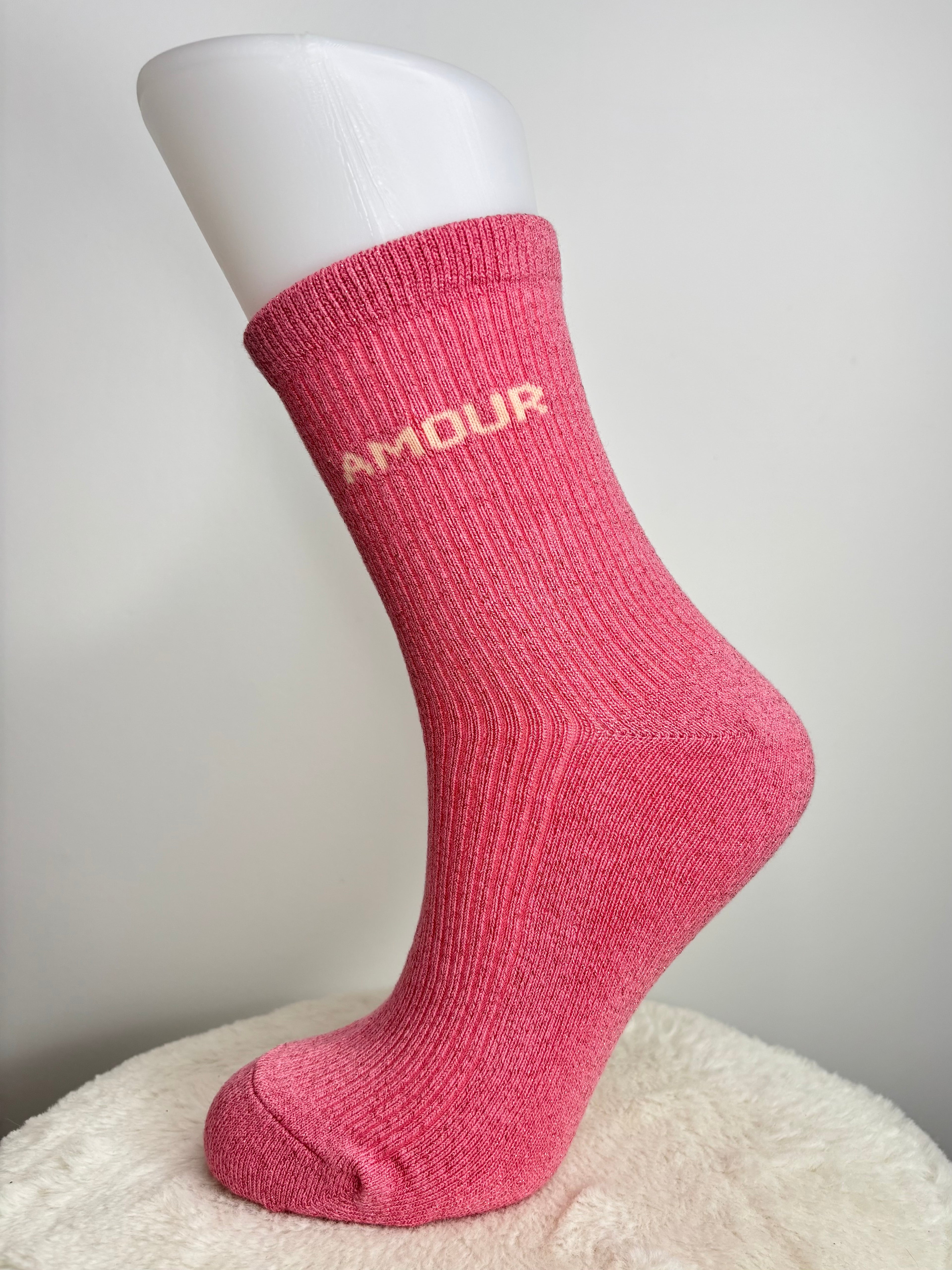 Chaussettes « AMOUR » - plusieurs coloris